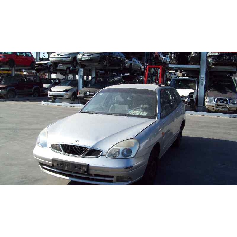 daewoo nubira wagon del año 2001