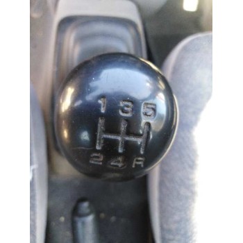 nissan micra (k11) del año 2001