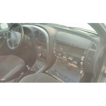 citroën xsara berlina del año 2000