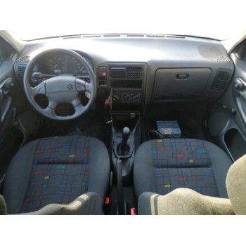 volkswagen polo berlina (6n1) del año 1999