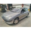 peugeot 206 berlina del año 2001