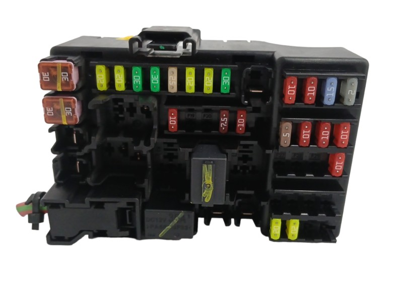 Recambio de caja reles / fusibles para opel adam 1.4 16v referencia OEM IAM Recambio de caja reles / fusibles para opel adam 1.4 16v referencia OEM IAM