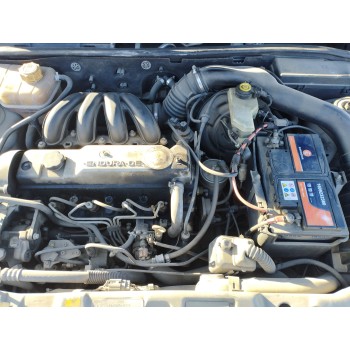 ford fiesta berlina del año 1999