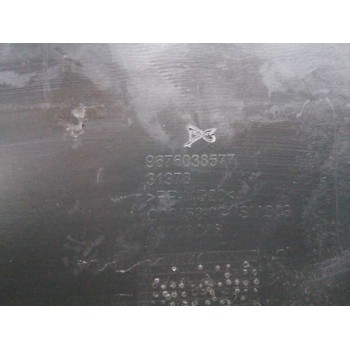 Recambio de moldura para citroën c4 picasso 1.2 12v e-thp referencia OEM IAM 9676038577 SUPERIOR DE PARAGOLPES 