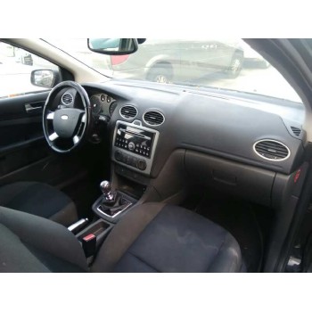 ford focus berlina (cap) del año 2006