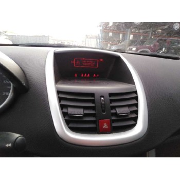 peugeot 207 del año 2012