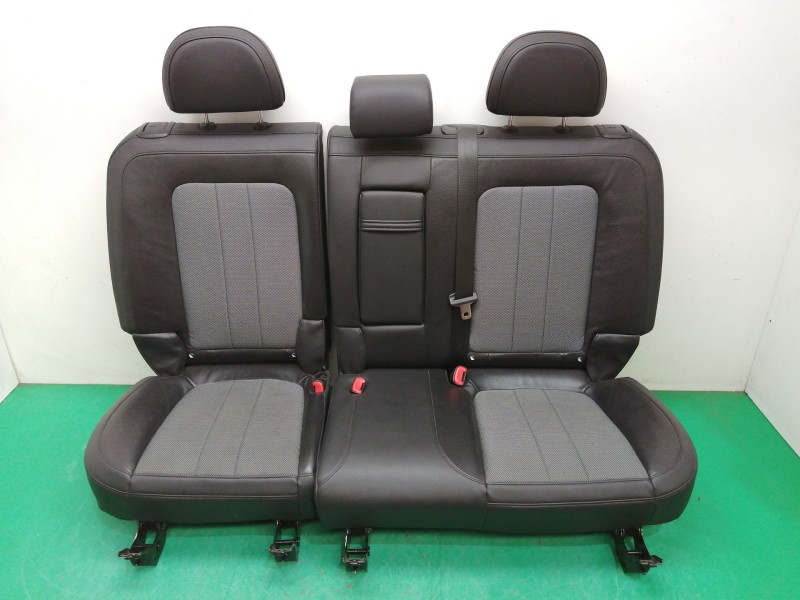Recambio de asientos traseros para opel antara 2.2 cdti cat (a 22 dm / lnq) referencia OEM IAM   