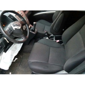 toyota corolla verso (r1) del año 2007