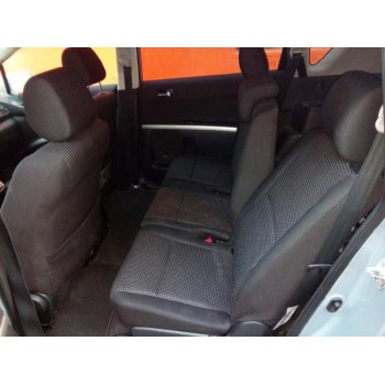 toyota corolla verso (r1) del año 2007