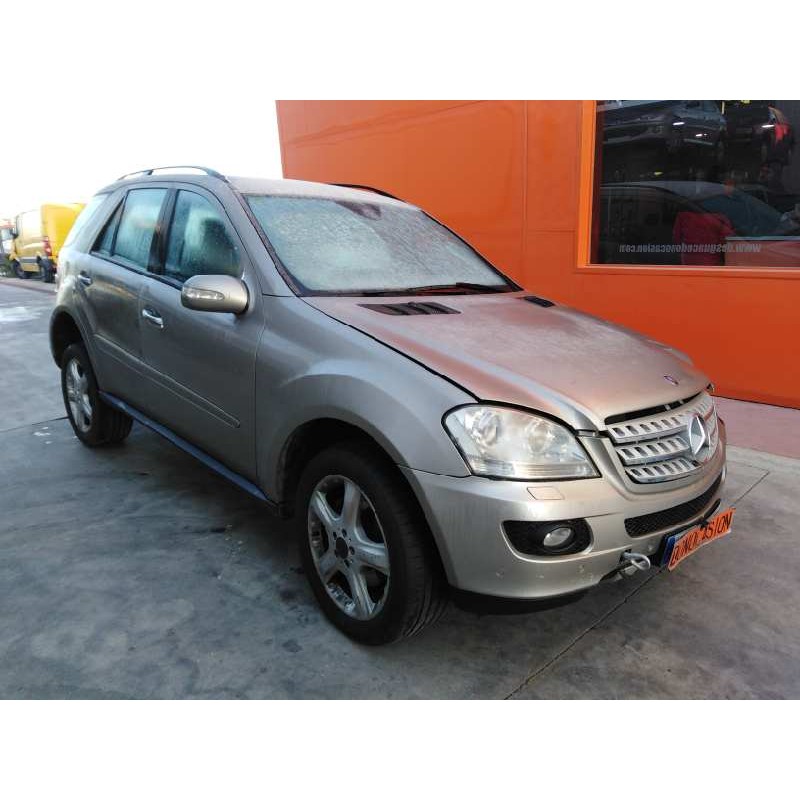 MERCEDES-BENZ CLASE M (W164)