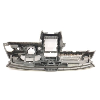 Recambio de salpicadero para mercedes-benz clase a (w169) 2.0 cat referencia OEM IAM A16968007 16986001029 16986000050