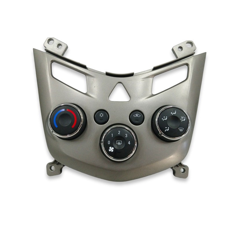 Recambio de mando calefaccion / aire acondicionado para chevrolet aveo berlina hatchback 1.4 cat referencia OEM IAM 95076682  