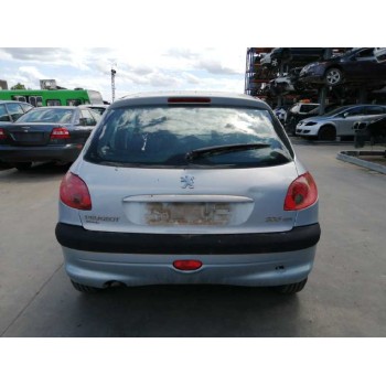 peugeot 206 berlina del año 2003