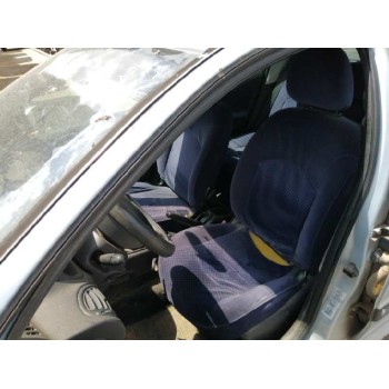 peugeot 206 berlina del año 2003