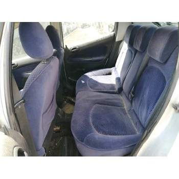 peugeot 206 berlina del año 2003