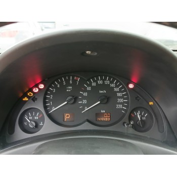 opel corsa c del año 2001