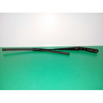 BRAZO LIMPIA DELANTERO IZQUIERDO 30655610 