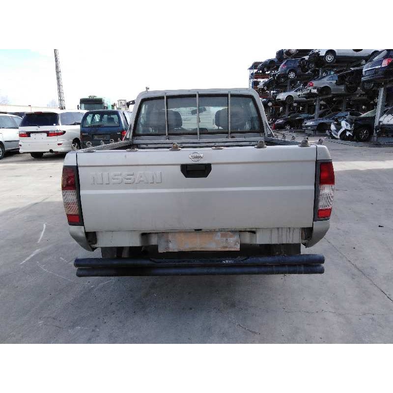NISSAN PICK UP (D22) 2001