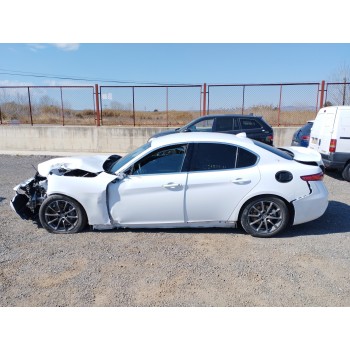 Recambio de carroceria corte para alfa romeo giulia (952) 2.0 turbo cat referencia OEM IAM   