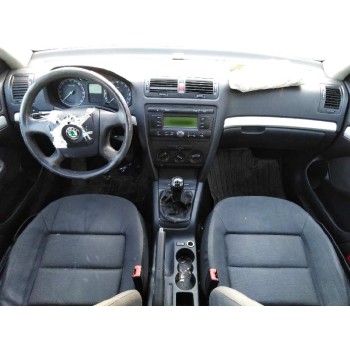 skoda octavia berlina (1z3) del año 2006
