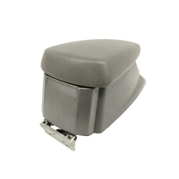 Recambio de apoyabrazos central para ssangyong rodius ii 2.0 xdi referencia OEM IAM   