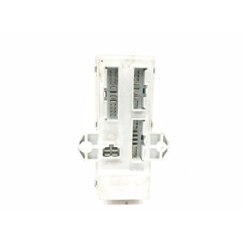 Recambio de caja reles / fusibles para kia sorento 2.5 crdi referencia OEM IAM AK6751M07187N  