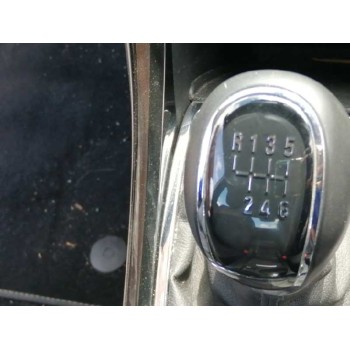 opel astra j lim. 4türig del año 2015