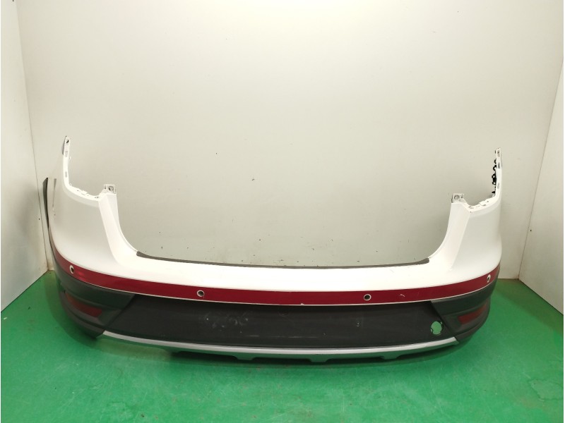 Recambio de paragolpes trasero para seat leon st (5f8) 2.0 tdi referencia OEM IAM 5F9807521B  