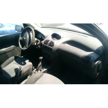 peugeot 206 berlina del año 2003