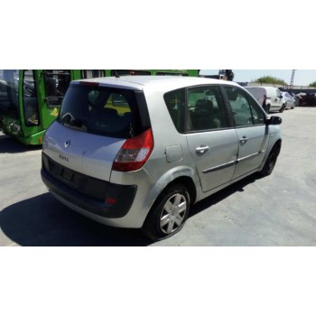 renault scenic ii del año 2004