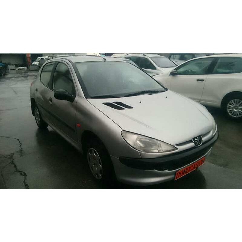 PEUGEOT 206 BERLINA