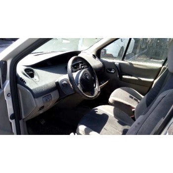 renault scenic ii del año 2004