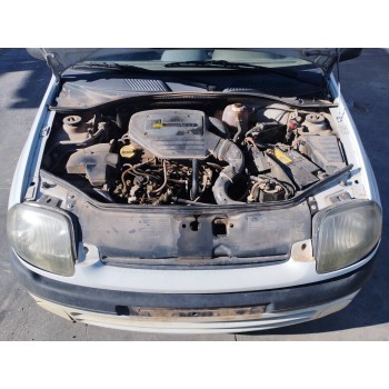 renault clio ii fase i (b/cbo) del año 2000