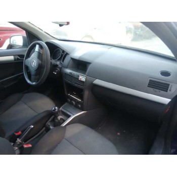 opel astra h berlina del año 2005