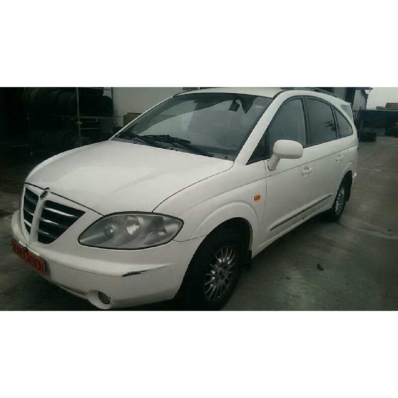 SSANGYONG RODIUS I 2006