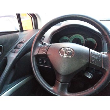 toyota corolla verso (r1) del año 2005