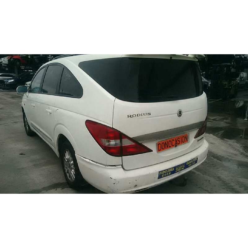 SSANGYONG RODIUS I 2006