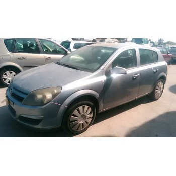 opel astra h berlina del año 2004