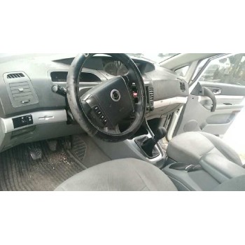 ssangyong rodius del año 2006