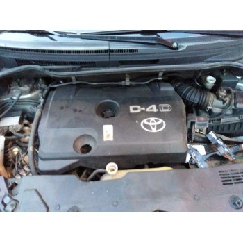 toyota corolla verso (r1) del año 2005