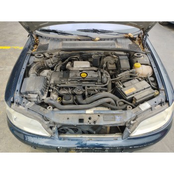 opel vectra b berlina del año 2001