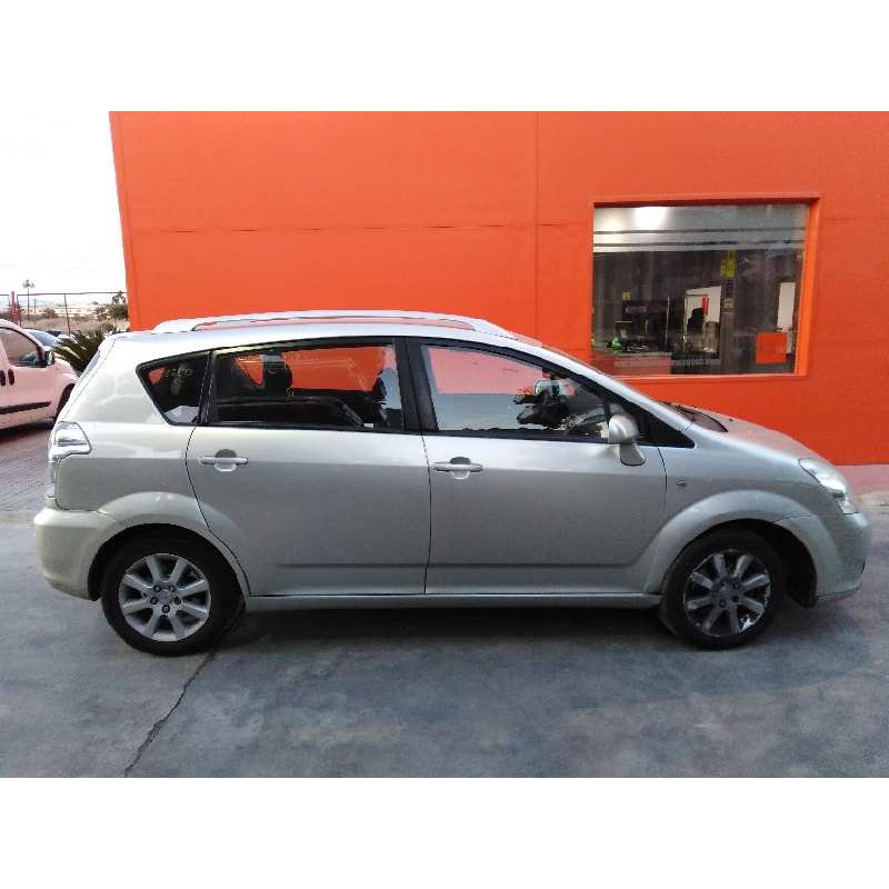 TOYOTA COROLLA Verso (ZER_, ZZE12_, R1_) 2005