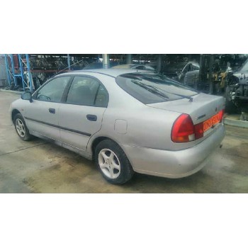 mitsubishi carisma berlina 4 (da0) del año 1999