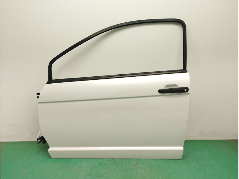 Recambio de puerta delantera izquierda para aixam s8 sv/42/sf referencia OEM IAM  OBSERVAR FOTOS 