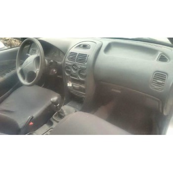 mitsubishi carisma berlina 4 (da0) del año 1999