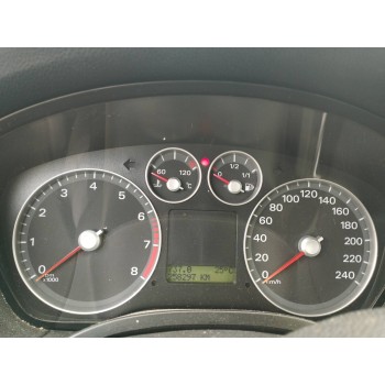 ford focus berlina (cap) del año 2006