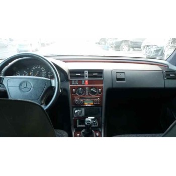 mercedes-benz clase c (w202) berlina del año 1995