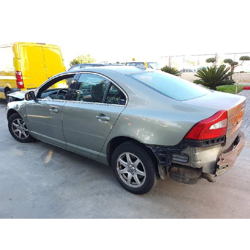 VOLVO S80 II (124) 2009
