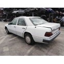 MERCEDES-BENZ CLASE E (W124) BERLINA