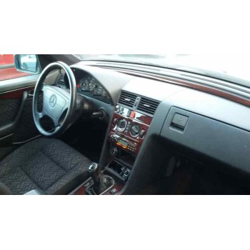 mercedes-benz clase c (w202) berlina del año 1995